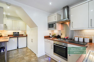 Photo 17- click for photo gallery